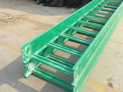 泗阳玻璃钢梯式电缆桥架